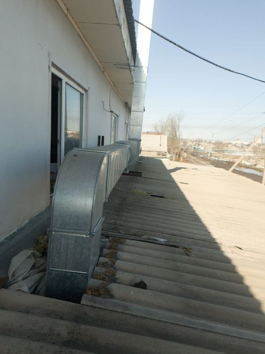 Продается компрессор и вытяжка малярная