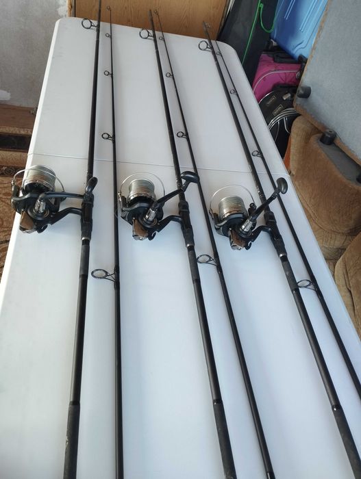 Шаранджийски въдици и макари daiwa