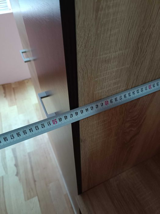 Секция с гардероб