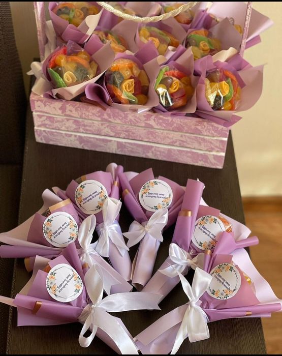 Бонбоньерки/тойбастар