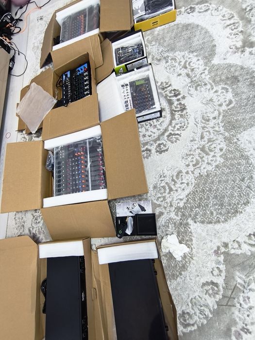 Mixer stație putere microfoane wireless și wireless pentru instrumente