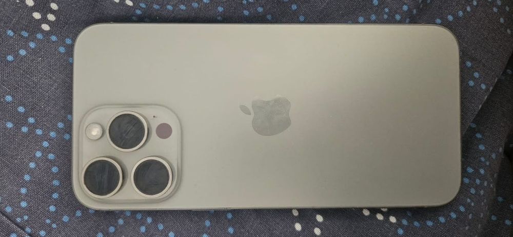 iPhone 15 Pro Max