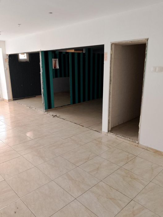 Дава се под наем Офис в Бургас, Меден рудник - зона А - 85 кв.м за 408 € - Снимка #2