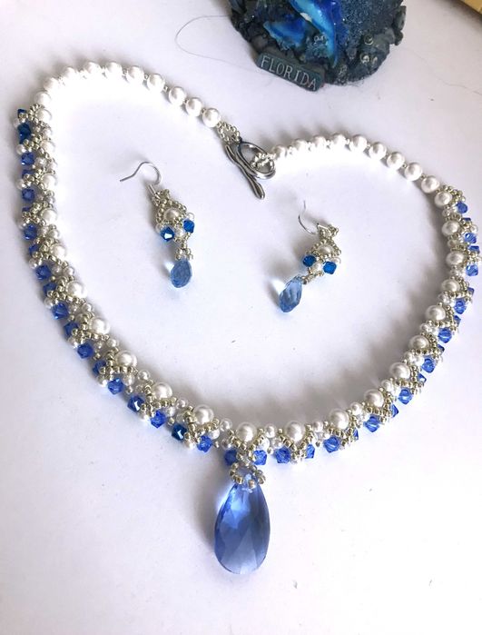 Colier si cercei handmade cu perle si cristale swarovski