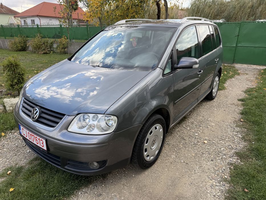 VOLKSWAGEN Touran 2004 — imagine 2