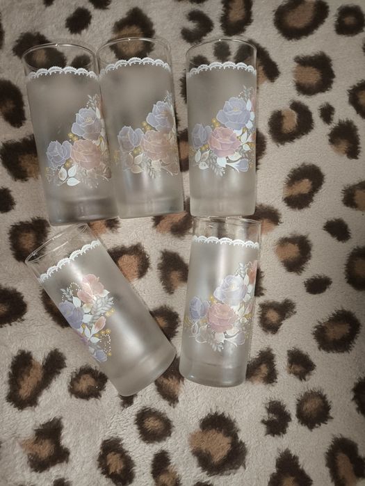 Стаканы под напитки. Стекло.