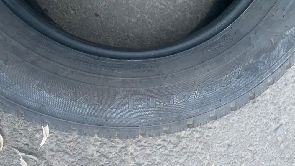 Продам шины 225/65/17 Nokian