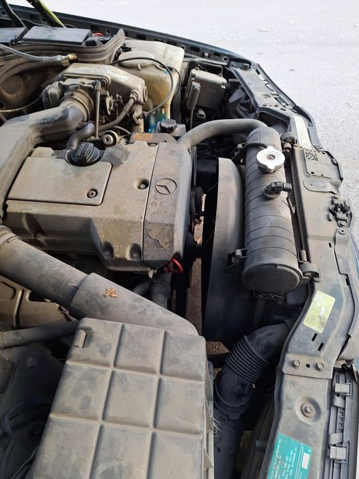 Мерцедес С 180 на части