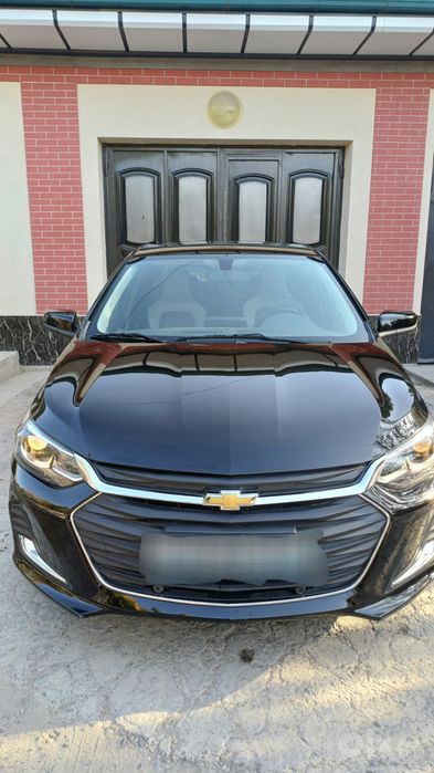 Срочно продается Chevrolet Onix