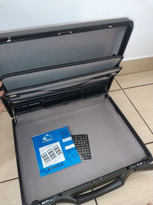 Servieta diplomat Samsonite