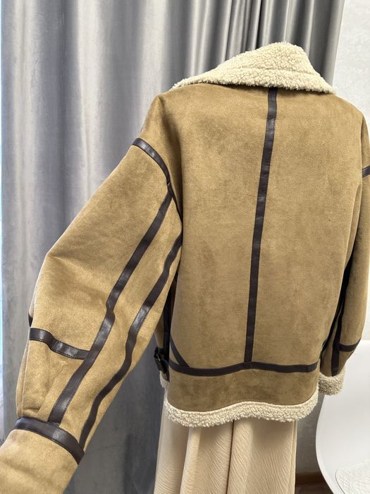 Дубленка новая очень стильная