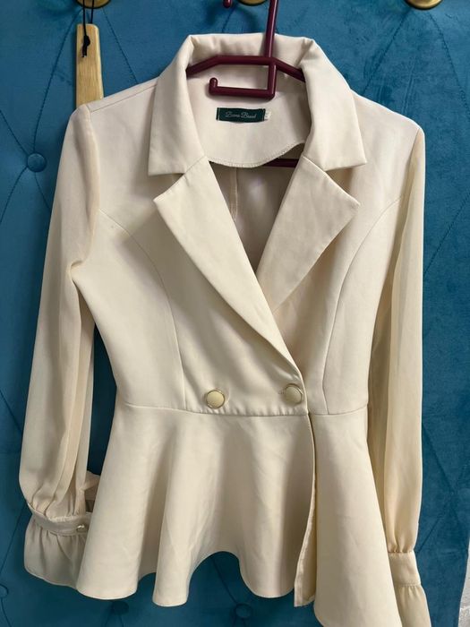 Продам белую двойку.