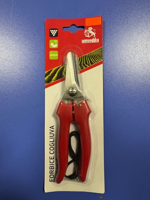 Триони,лозарски и градински ножици