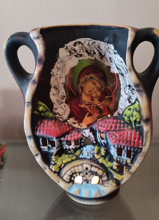 Богородица свещник.Стойка чаши,стойка кухн.хартия