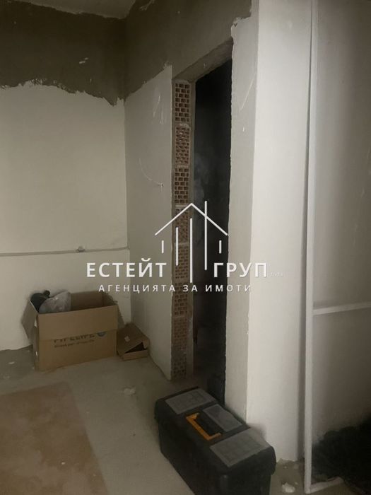 Дава се под наем Склад в Варна, Лятно кино Тракия - 75 кв.м за 510 € - Снимка #2