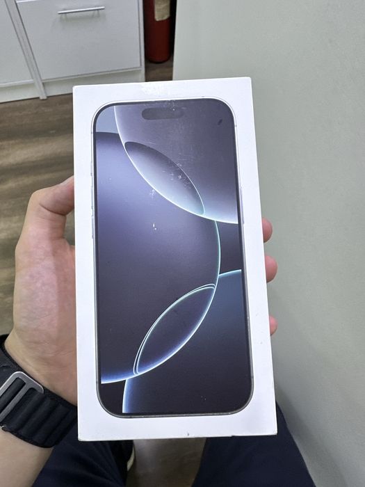 iPhone 16 Pro 128Gb White