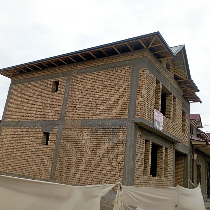 Уй сотилади янгихаёт