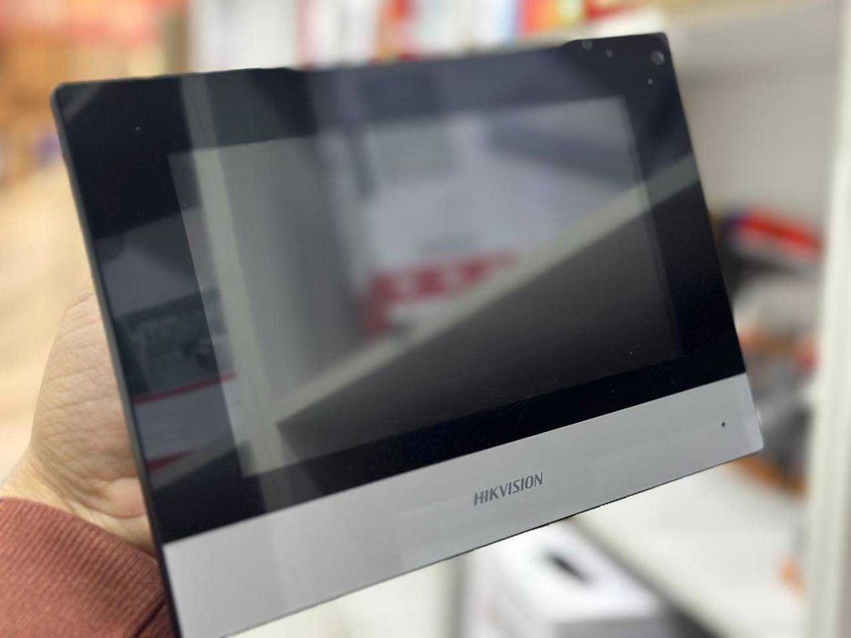 Домофон HikVision DS KIS302-P