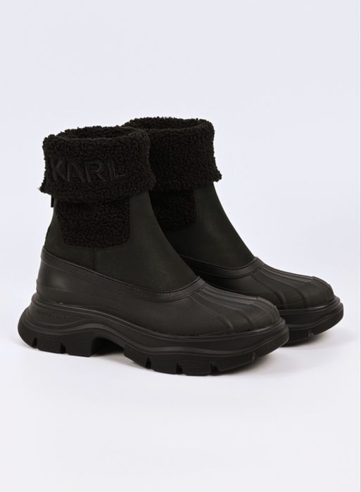 Продавам боти Karl Lagerfeld