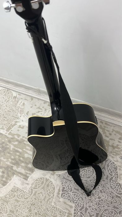 Срочно Акустическая электро гитара размер 41