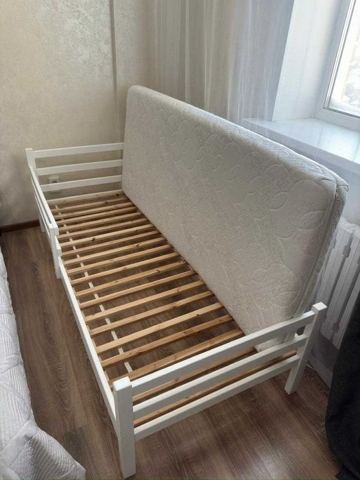 Продам детские кровати 2шт