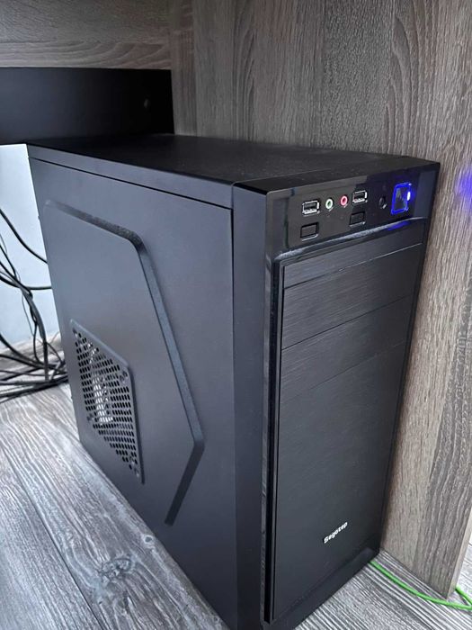 PC Ryzen 7 1700, 16 GB DDR4 1333MHz, 256 GB SSD, 1TB HDD, 750 W PSU, RX 580 – Пловдив