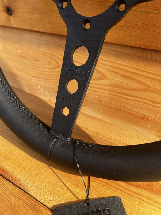 Спортен Волан MOMO