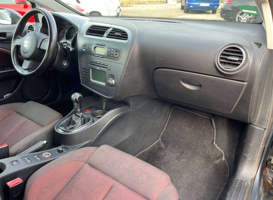 Seat Leon НА ЧАСТИ