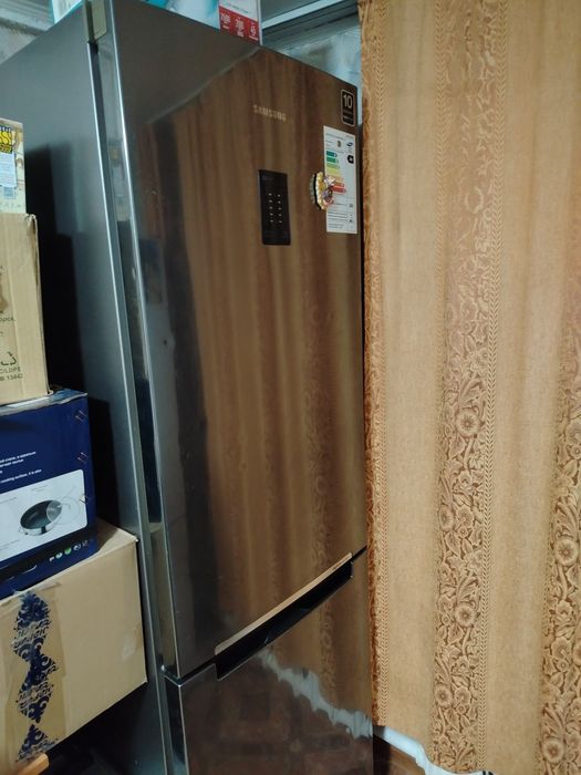 Холодильник самсунг