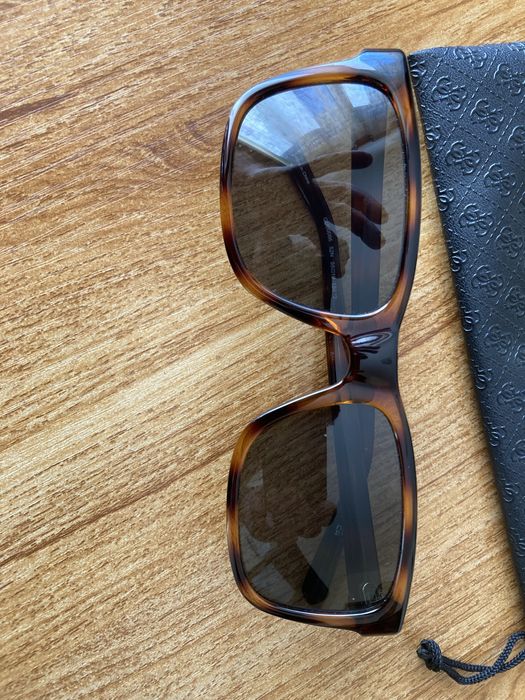 Мъжки оригинални слънчеви очила Guess