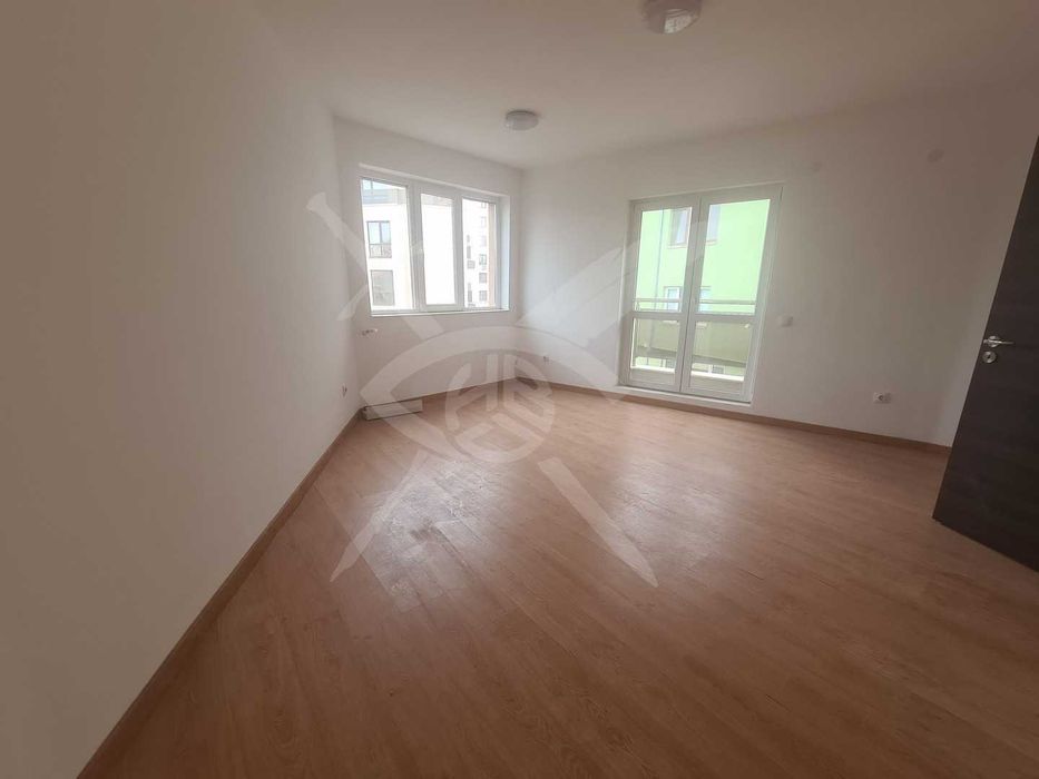 Тристаен апартамент в жк. Манастирски ливади № 51282