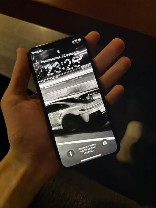 Продам IPhone 11 Pro