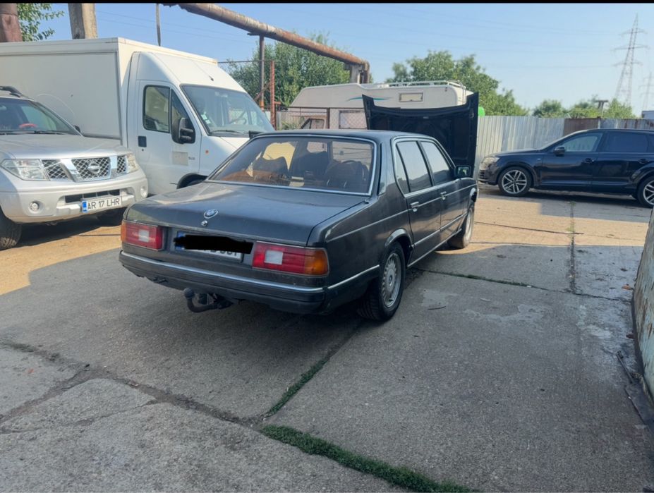 Bmw seria7 e23 735i