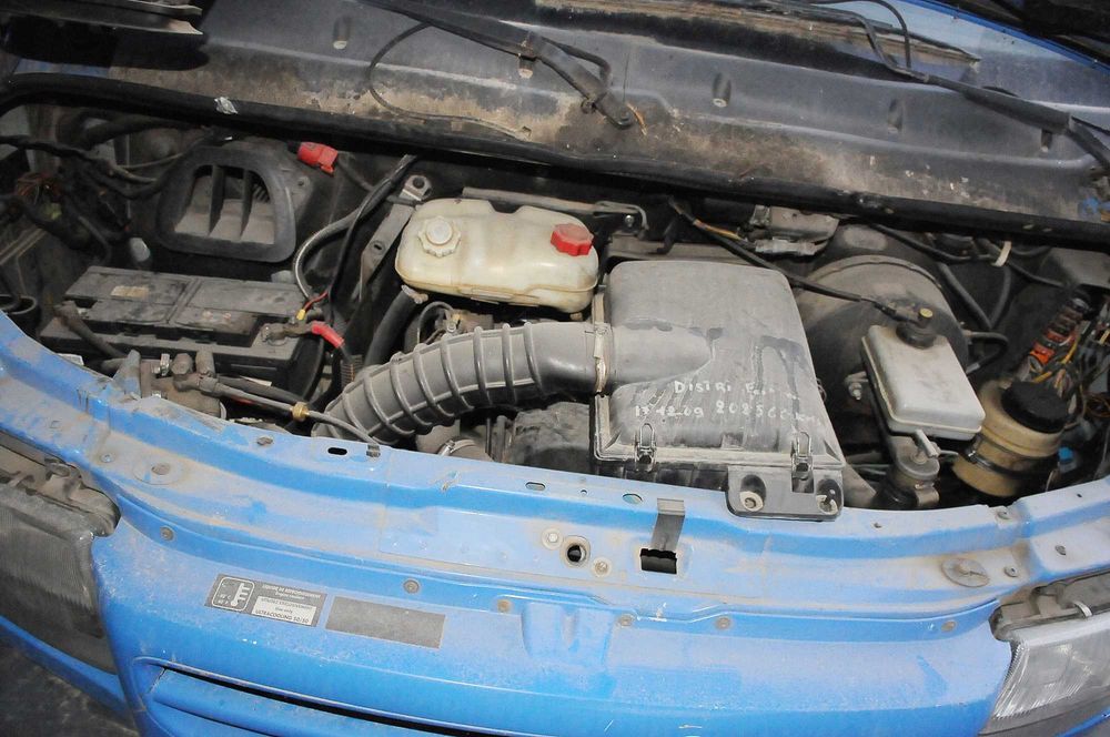 Nacela PRB RENAULT Mascott 2006 motor Iveco 2.8dCi 130 CP 6 tepte brat 13.5 metri cat. B, omologata inmatriculata ofer fiscal