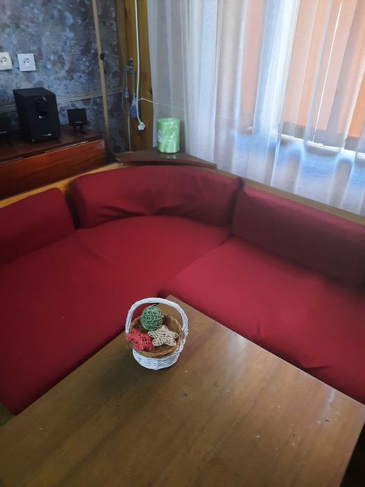 Диван и стол продам