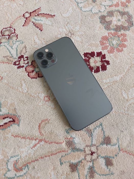 Айфон 12 Про 128г/72ем