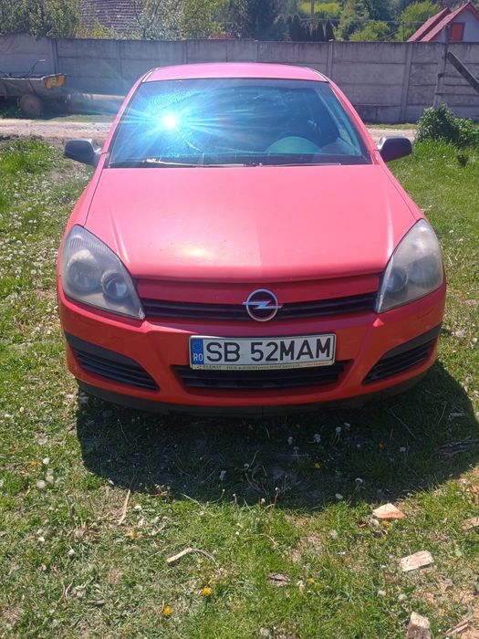 Vand opel astra si logan mai multe detalii la telefon 0742034262