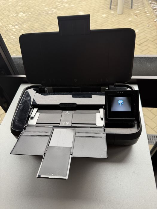 Imprimantă HP OfficeJet 250 Mobile All-in-One