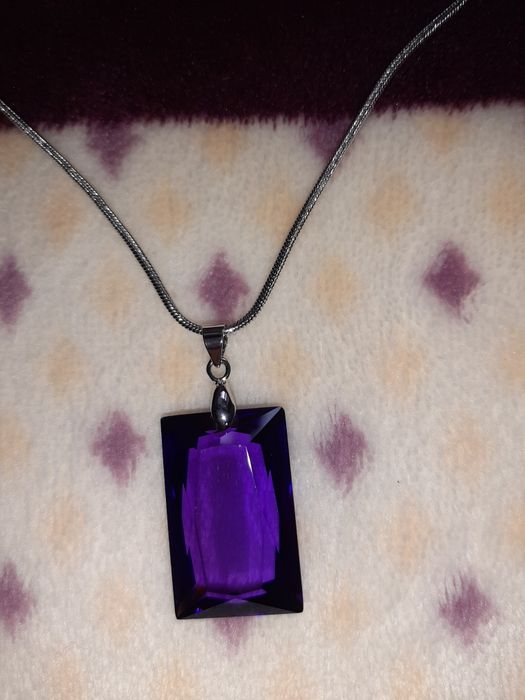 Продам цепь с подвеской Swarovski!