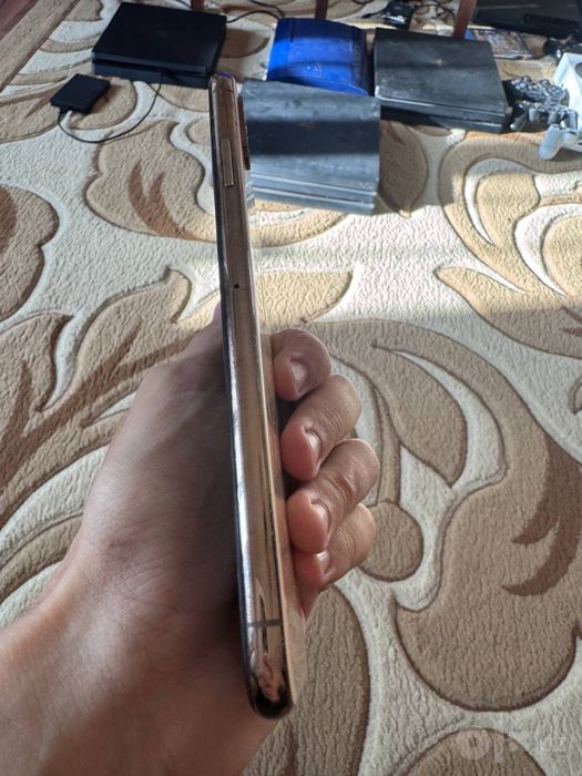 Iphone Xs Max gold