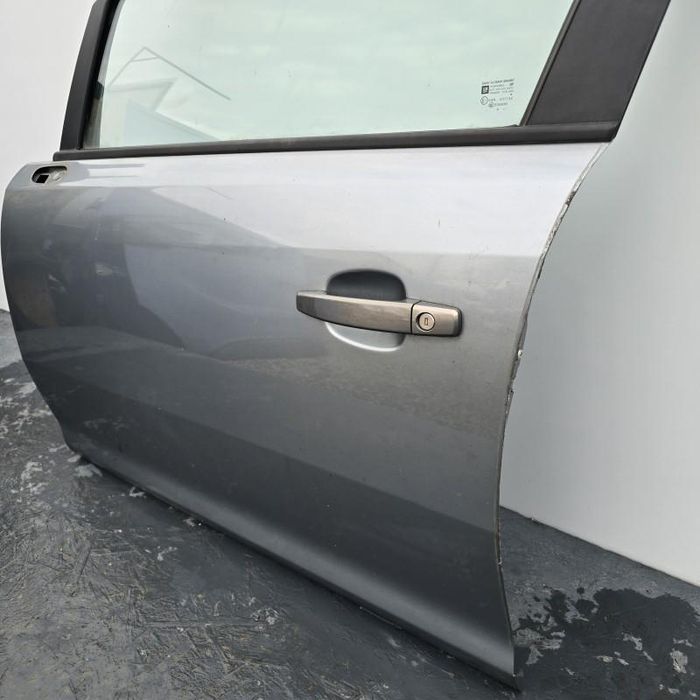 Portiera usa Z163 fata stanga Opel Corsa D