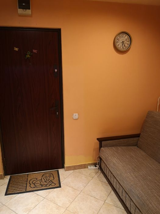 Închiriez garsonieră