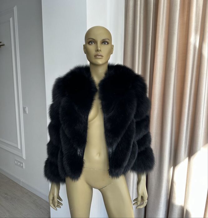 Haina din blana naturala