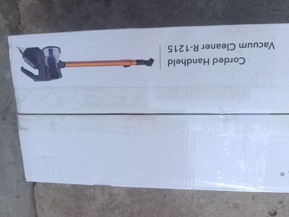 Aspirador cu cablu  lung