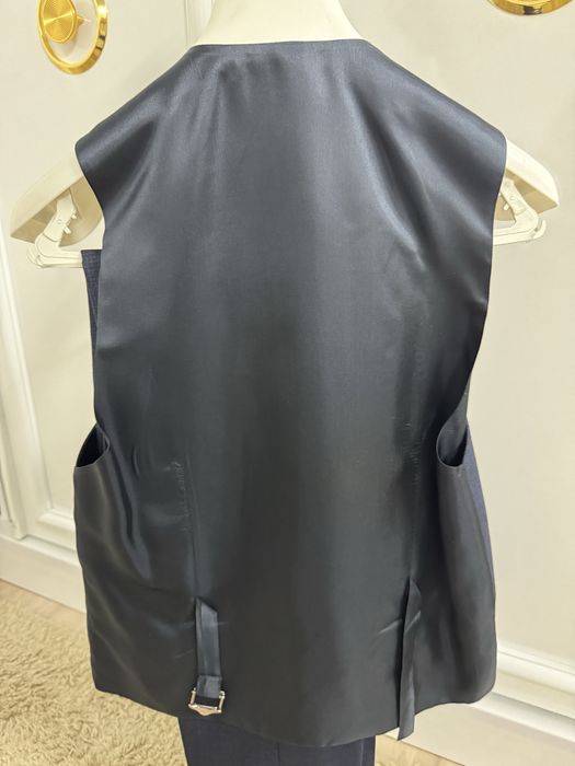 Продается мужской костюм