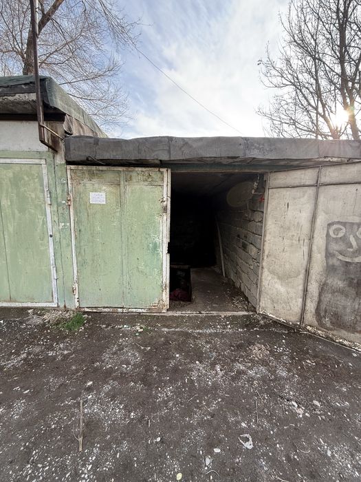 Продается гараж мкр. Спортивный