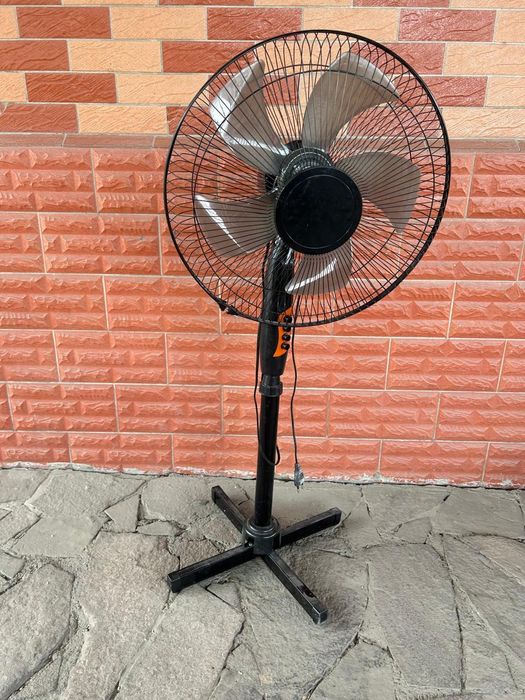 Продам вентилятор