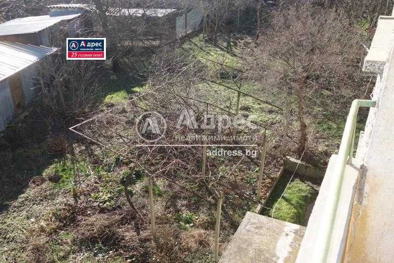 Продава се Къща в с. Гецово, Област Разград - 194 кв.м за 523 €/кв.м - Снимка #3