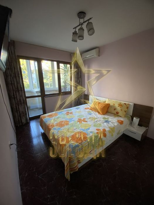 Продава обзаведен тристаен