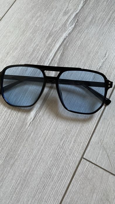 Продам очки по 500тг